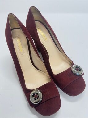 Vintage PRADA Burgundy Suede Button Accent Square Toe Pumps Heels Sz 39.5